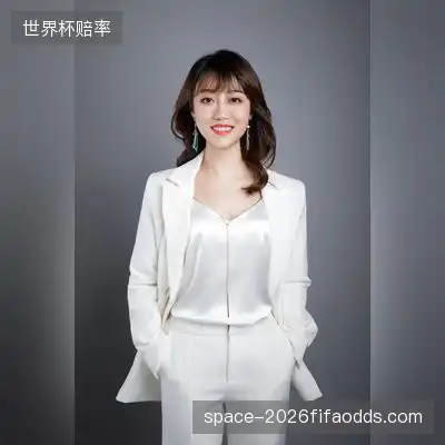 黄芊